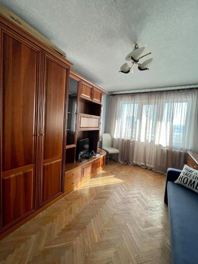 Comfortable One Beds With Nice View For Independent Sqr Киев Экстерьер фото