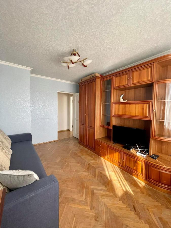 Comfortable One Beds With Nice View For Independent Sqr Киев Экстерьер фото
