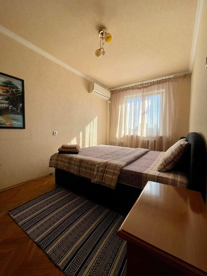 Comfortable One Beds With Nice View For Independent Sqr Киев Экстерьер фото