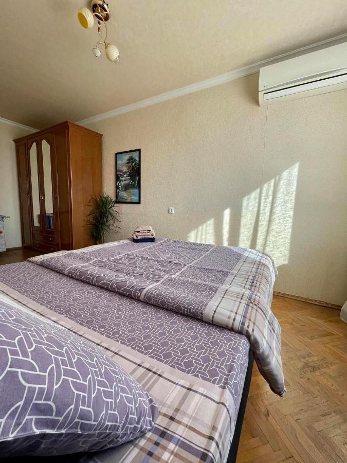Comfortable One Beds With Nice View For Independent Sqr Киев Экстерьер фото