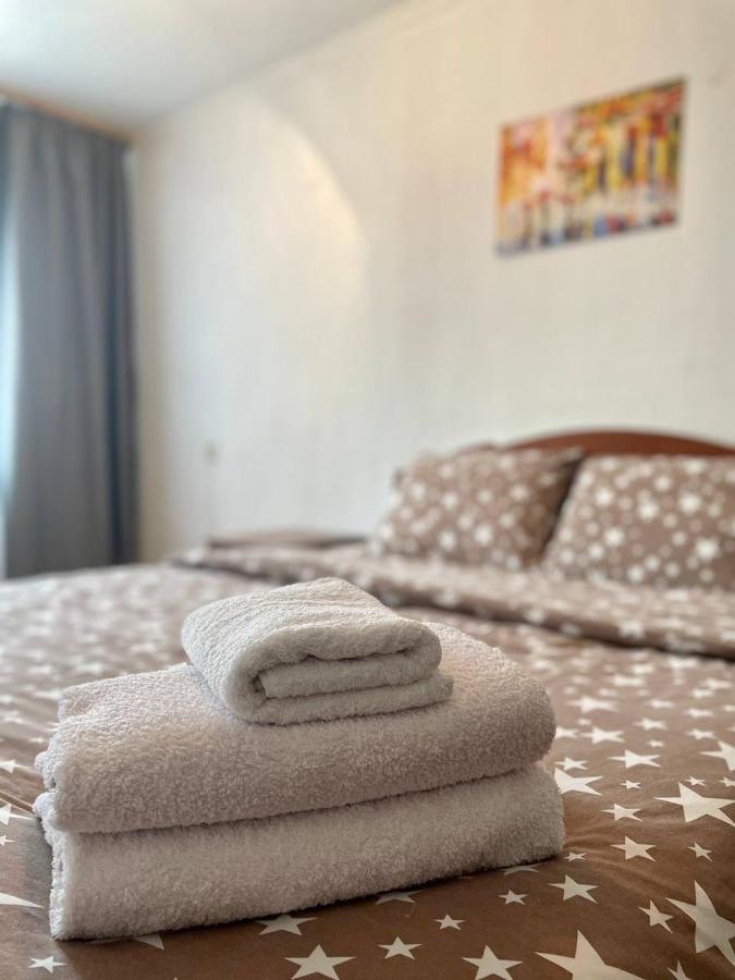 Comfortable One Beds With Nice View For Independent Sqr Киев Экстерьер фото