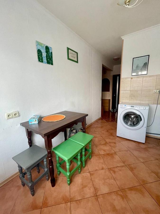Comfortable One Beds With Nice View For Independent Sqr Киев Экстерьер фото